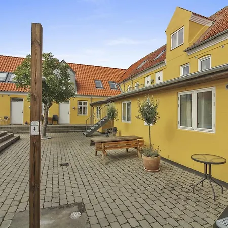 Thyrne - 500m From The Sea By Interhome *